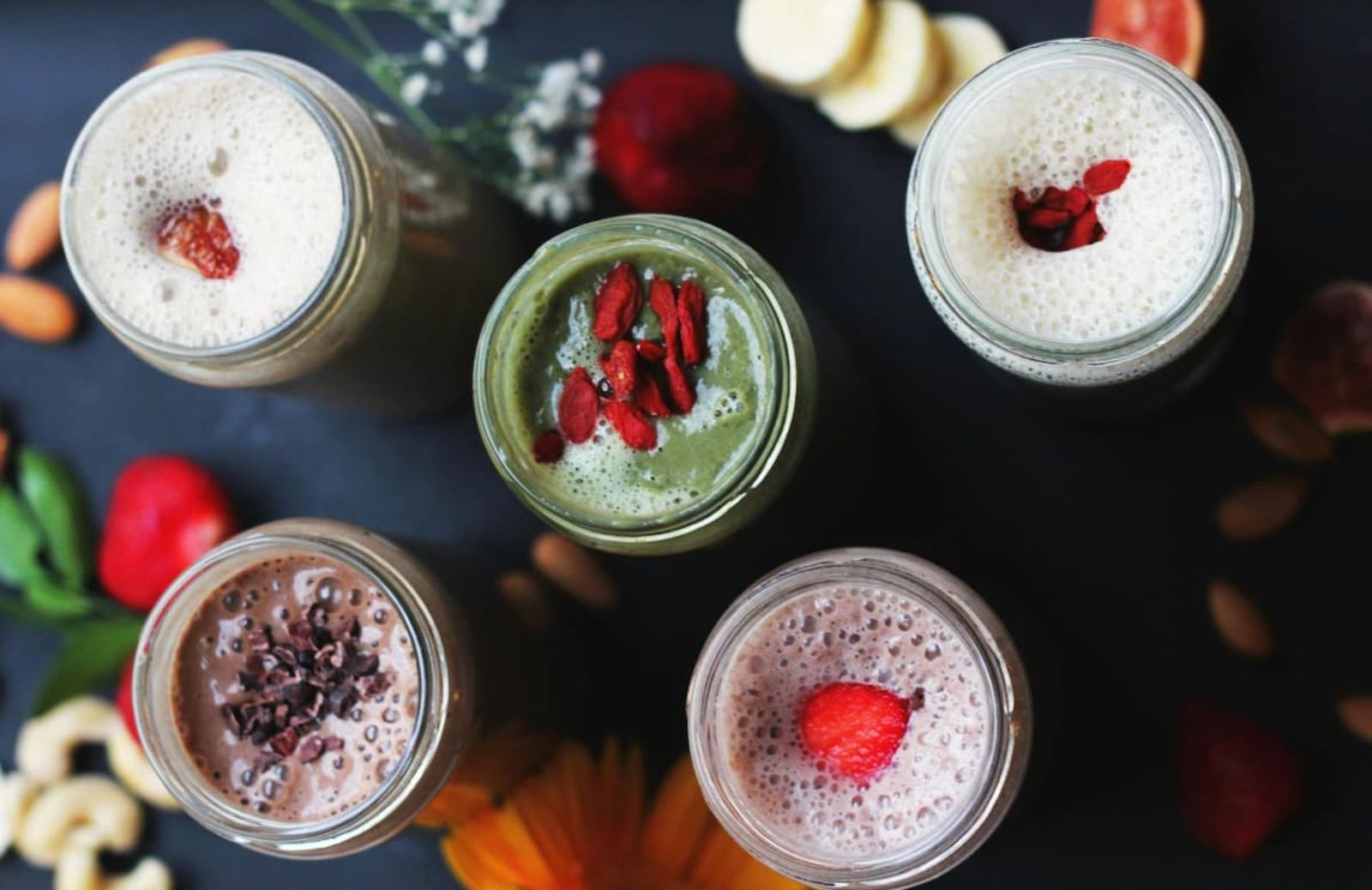 8 ricette di frullati proteici da provare
