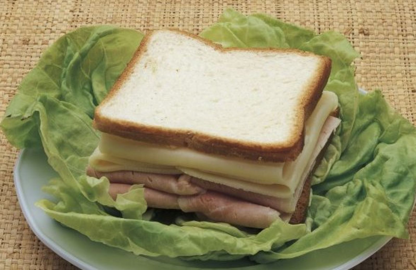 Come preparare dei toast semplici