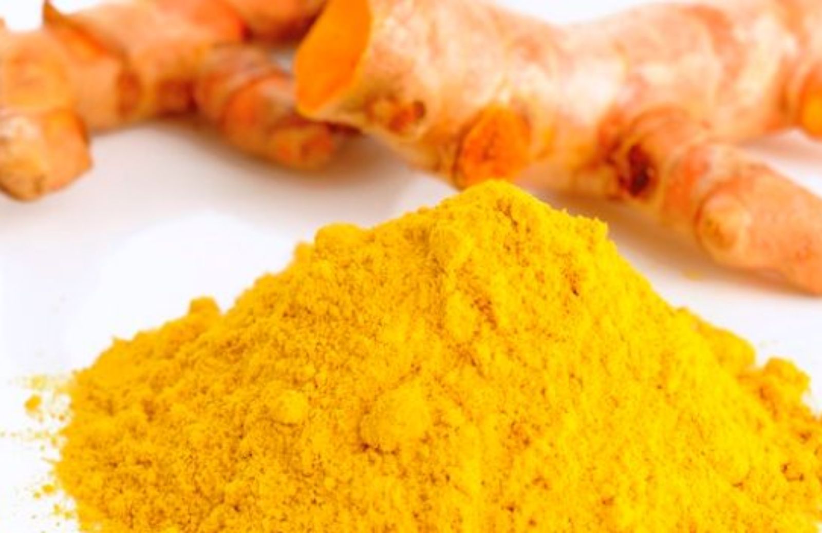 Come utilizzare la curcuma in cucina e non solo