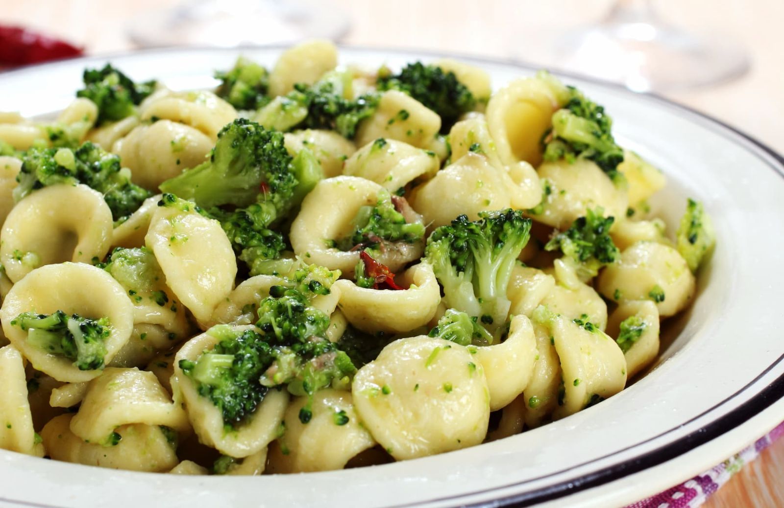Orecchiette con i broccoletti: ricetta gustosa (anche al forno)