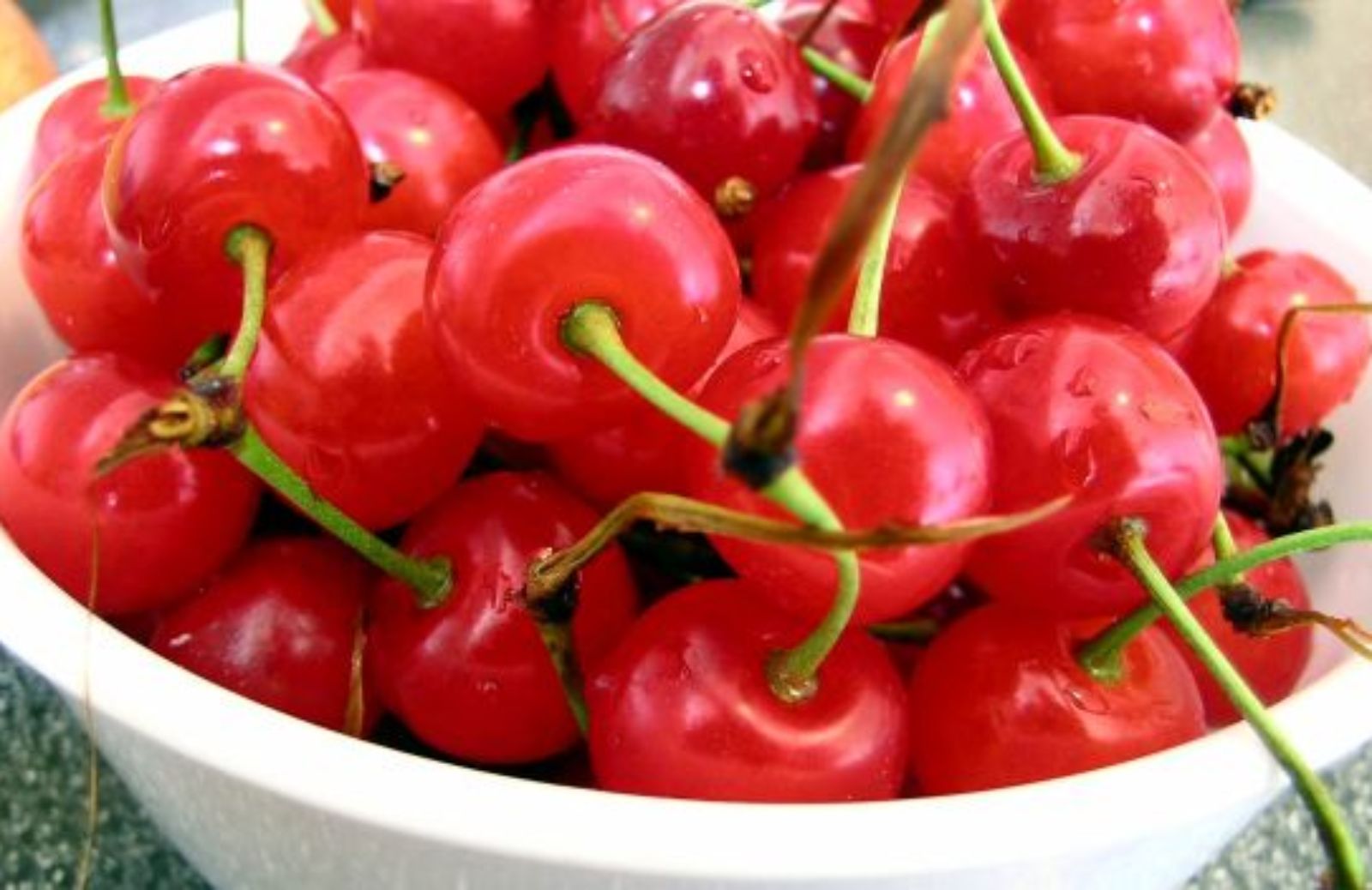 Come scegliere la frutta di stagione in estate