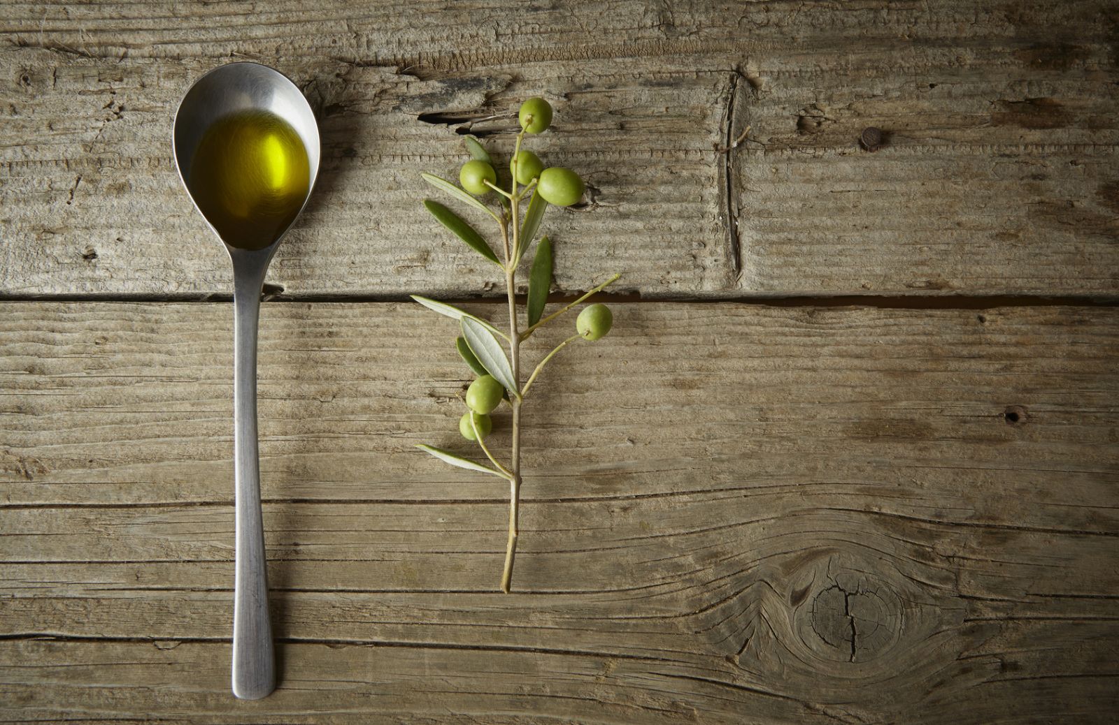 Come proteggere cuore e arterie con l'olio extravergine d'oliva