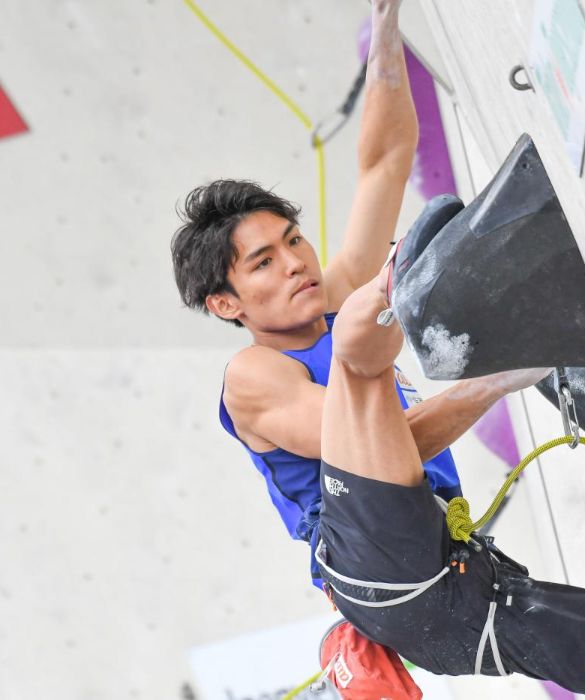 <p>Il Giappone &egrave; famoso per il sushi, i samurai, il monte Fuji, la fioritura dei ciliegi, Godzilla e, per quanto ci riguarda, anche per gli arrampicatori. Guardare Tomoa Narasaki per credere.</p>
