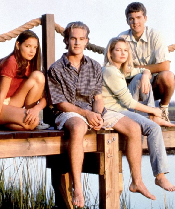 <p>Era il 20 gennaio 1998 quando il network americano The WB mandava in onda la prima puntata della serie televisiva Dawson&rsquo;s Creek, destinata a guadagnarsi un posto speciale nel cuore di tutti gli spettatori. Il creatore, per&ograve;, spezzando il cuore di tutti i fans, ha dichiarato che non ci sar&agrave; quel sequel di cui tanto si era parlato, ma potrebbe vedere la luce una serie di Dawson&rsquo;s Creek completamente nuova.</p>
