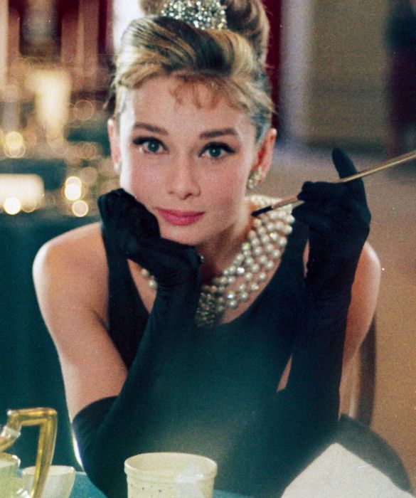 <p>Nata il <strong>4 maggio</strong>: nel compleanno della divina <strong>attrice americana degli anni &lsquo;60</strong>, ripercorriamo la sua <strong>biografia</strong> attraverso le <strong>fotografie pi&ugrave; belle</strong>, le <strong>foto inedite</strong> e i <a href=