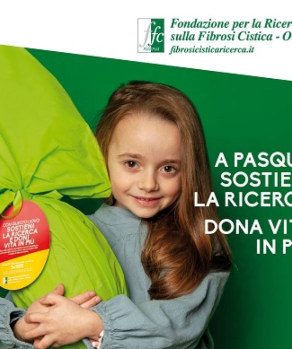 <p>La campagna pasquale a sostegno della Fondazione per la Ricerca sulla Fibrosi Cistica &egrave; all&rsquo;insegna della dolcezza: uova di Pasqua di cioccolato (al latte e fondente), ma anche colombe, gallinelle e coniglietti, con sorprese per bambini.</p>
