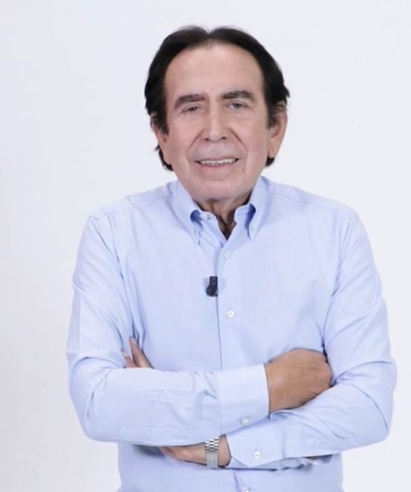 <p>Vi ricordate di quando il mentalista Giucas Casella ha addormentato una gallina in diretta tv? Ecco, questa abilit&agrave; potrebbe tornargli utile durante il reality show.</p>
