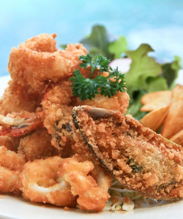 <p>Se &egrave; vero che <strong>fritto</strong> &egrave; bono tutto, col <strong>pesce</strong> invece non ci piace scherzare, perch&eacute; se il pesce non &egrave; buono la papera non galleggia. Non era questo il proverbio forse, scusate i proverbi non me li riesco mai a imparare.</p>
<p>by <a href=