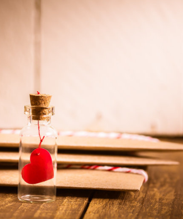 <p>Amore mio, voi non siete &ldquo;una cosa della mia vita&rdquo; &ndash; sia pure la pi&ugrave; importante &ndash; perch&eacute; la mia vita non &egrave; pi&ugrave; mia, non la rimpiango nemmeno e voi siete sempre me. Voi siete molto di pi&ugrave;, siete voi che mi permettete di immaginare qualsiasi avvenire in qualsiasi vita.</p>
