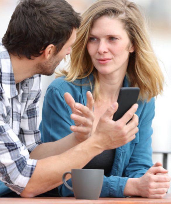 <p>Quando parla delle sue ex, &egrave; una vera carneficina. Le descrive come delle pazze, ossessionate dalla gelosia, che lo hanno fatto passare per lo stronzo che lui non &egrave; mai stato. Eppure, quando si &egrave; amato davvero qualcuno, parlarne solo male non &egrave; quasi mai possibile.</p>
