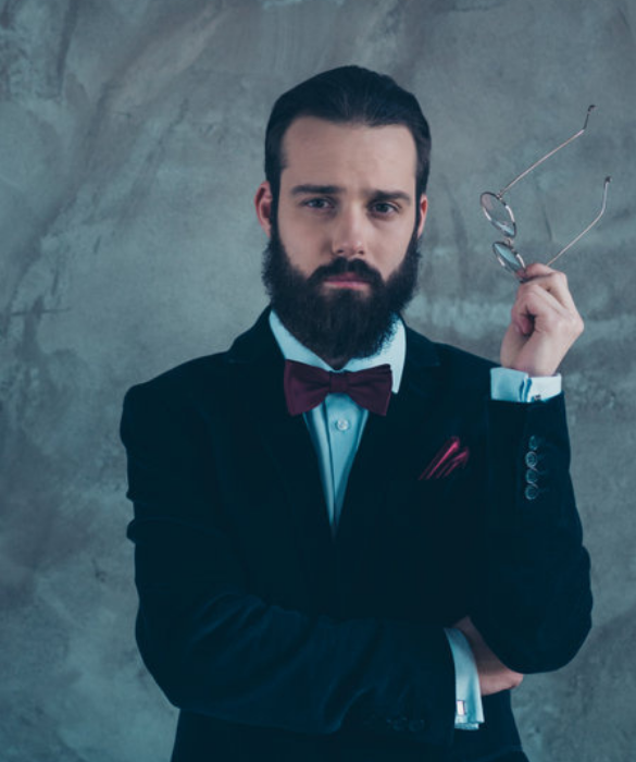 <p>Il narcisista patologico &egrave; una persona che ha costantemente bisogno dell&rsquo;approvazione degli altri per nutrire il suo ego.</p>
